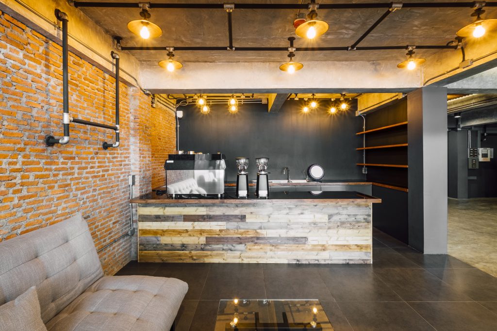 desain interior cafe modern surabaya